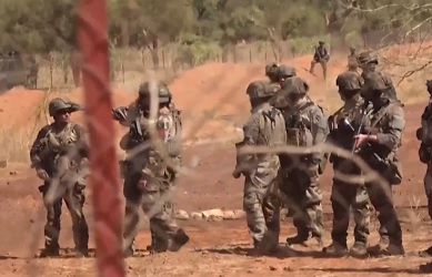 Tentara Prancis Tembaki Pengunjuk Rasa Burkina Faso, 4 Orang Terluka